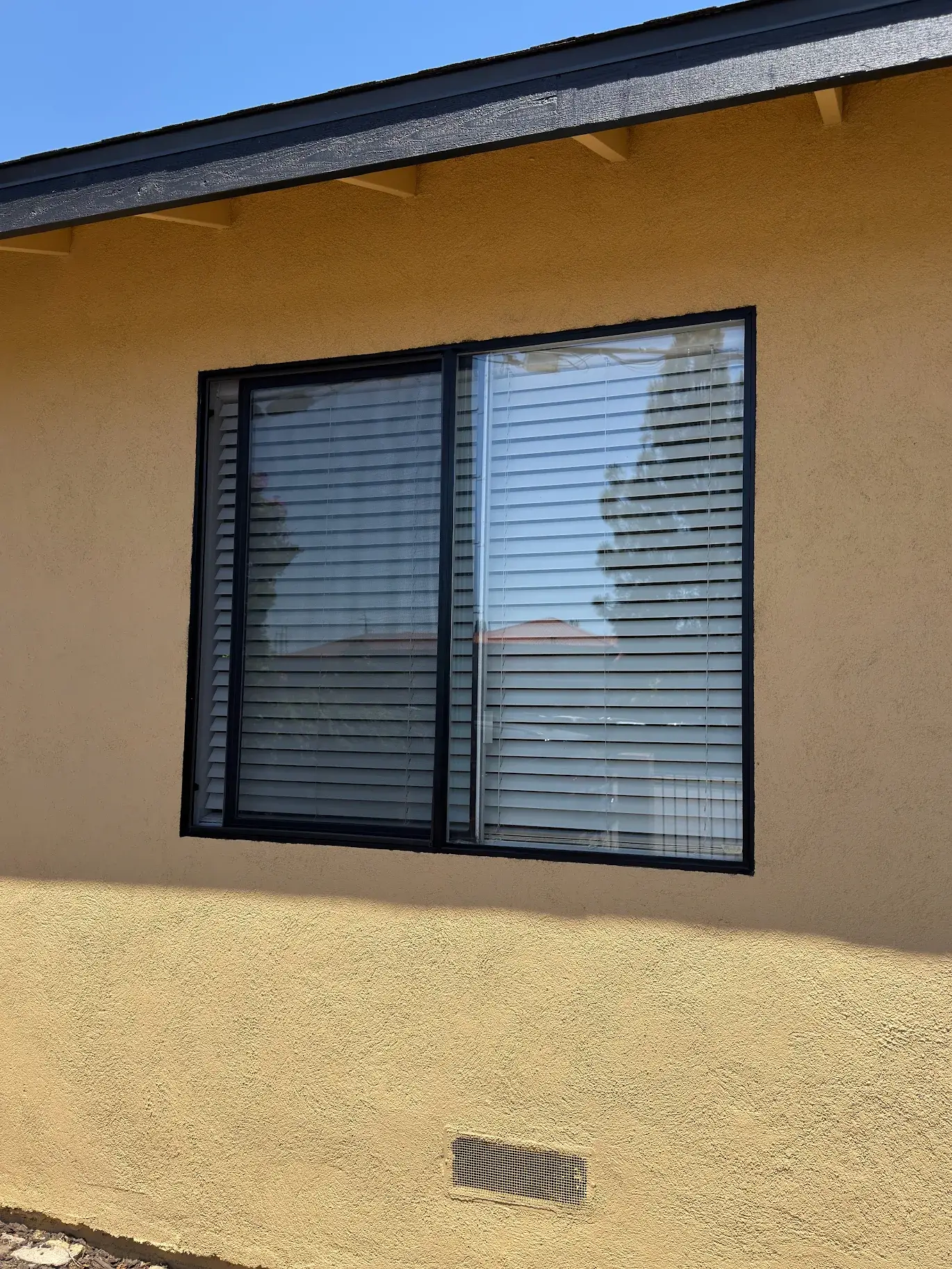 Golden Screen Services job photo 16