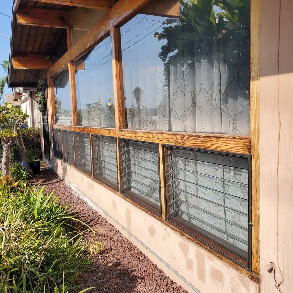 Golden Screen Services job photo 123