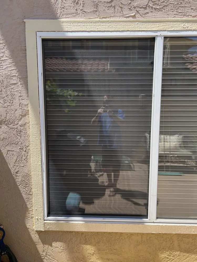 Golden Screen Services job photo 125